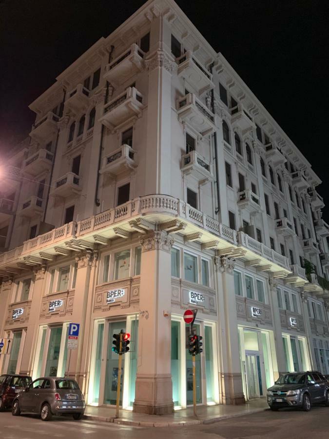 Berga Exclusive Suite 5 Bari Exterior foto